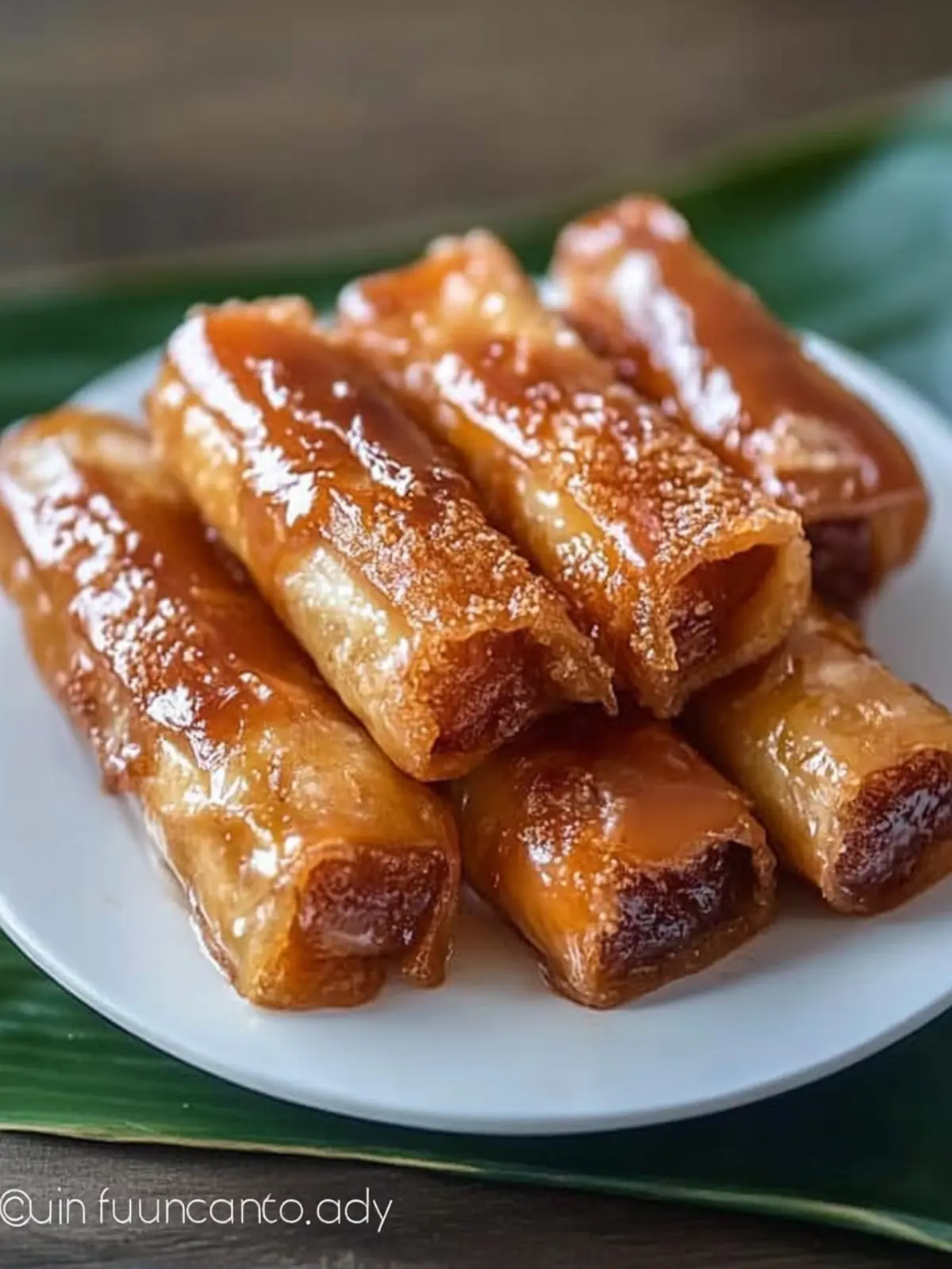 Delicious Turon Recipe: Golden Banana Lumpia with Caramel Treats 3 Turon Recipe (Banana Lumpia with Caramel)