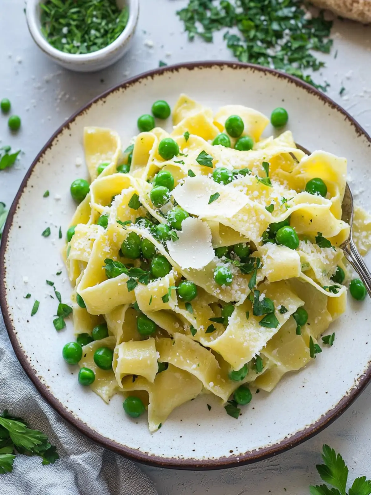 Creamy Pappardelle Pasta with Peas for a Quick Cozy Dinner 2 Pappardelle Pasta with Peas