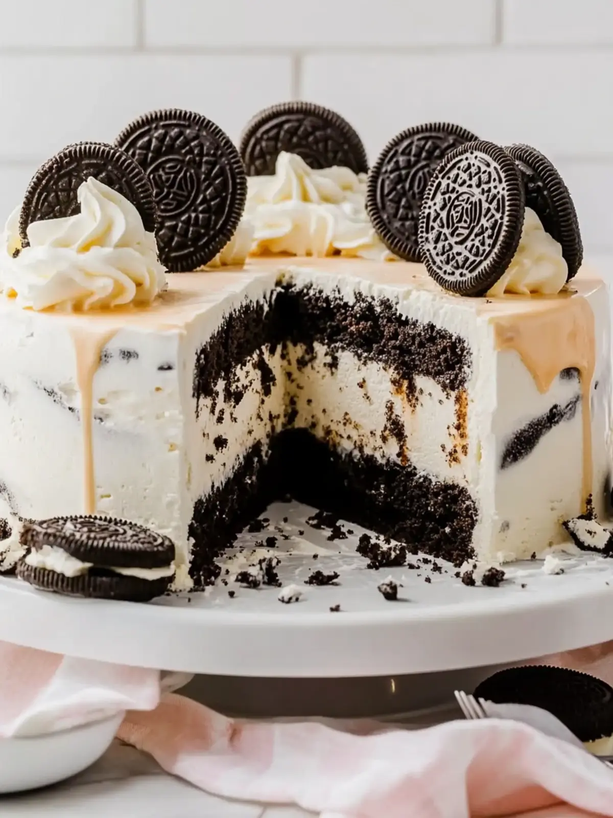 Irresistible Oreo Ice Cream Cake for Sweet Summer Treats 3 Oreo Ice Cream Cake